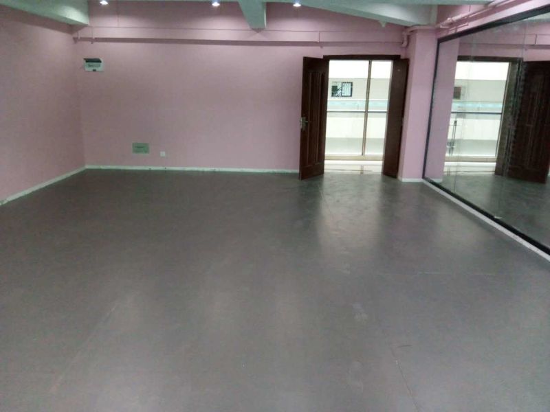 舞蹈地膠--昆明西山靈藝舞蹈培訓學校舞蹈室案例