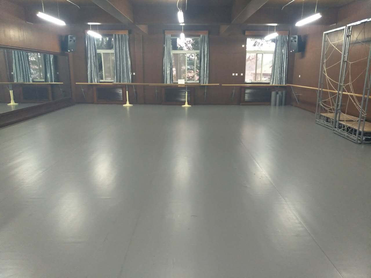 舞蹈地膠--中央戲劇學院昌平校區和南鑼鼓巷校區成功案例