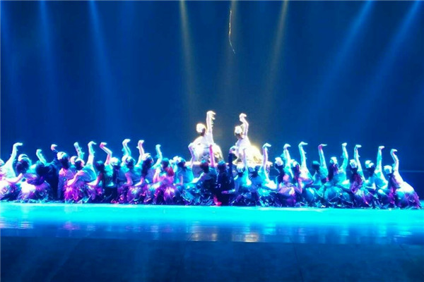 舞臺地膠--吉林延吉安圖市吉影安圖影城成功案例