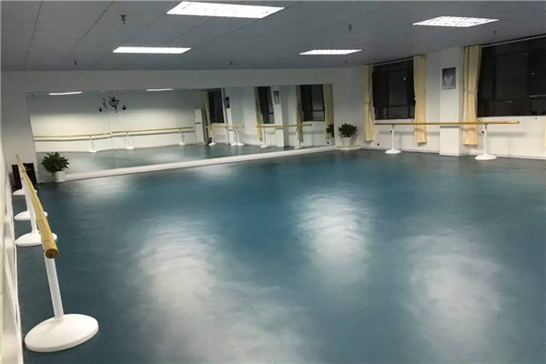 舞蹈室地膠--吉林延邊琿春市青少年活動中心成功案例