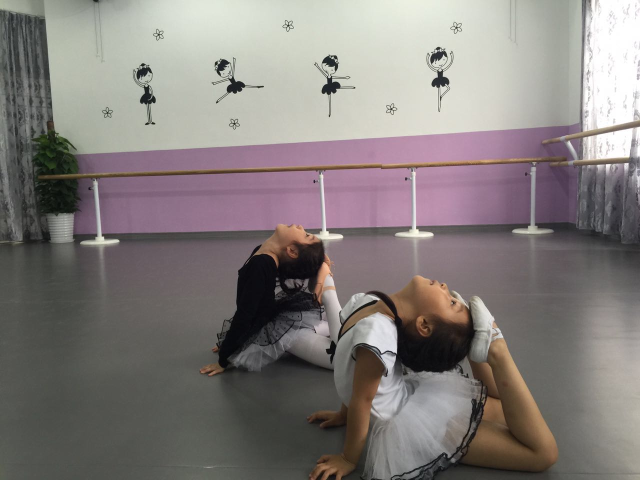 舞蹈地膠,舞蹈室地膠