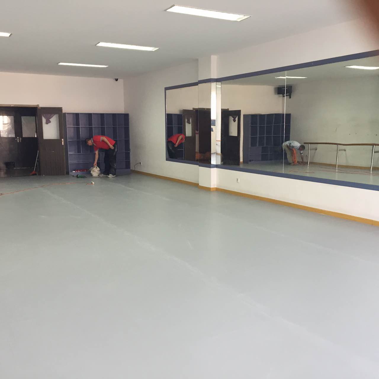 舞蹈地膠 舞蹈地膠