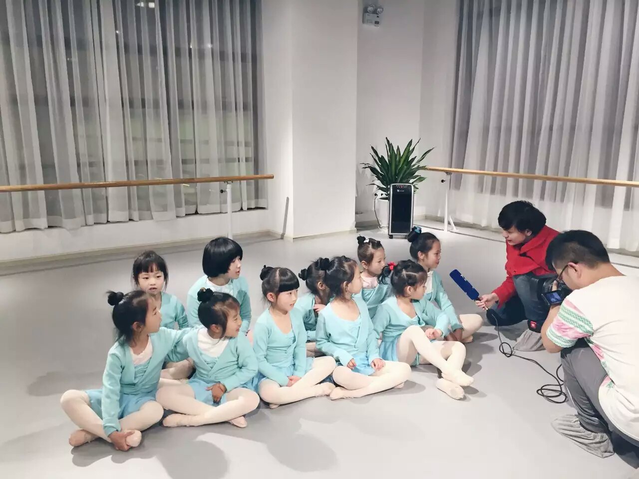 舞蹈地膠,舞蹈室地膠