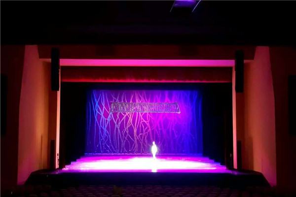 舞蹈地膠,舞臺地膠